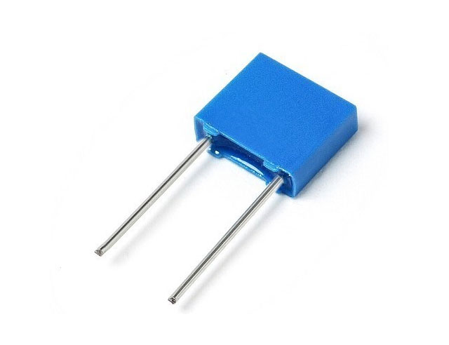 Cond. MKT Poliester 0,22uF / 100V - Caixa